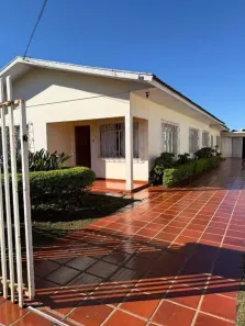 Casa com 4 Quartos à venda, 226m² no Maria Luiza, Cascavel