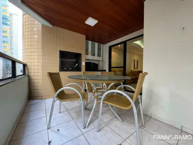 Apartamento com 3 Quartos para alugar, 220m² no Centro, Balneário Camboriú