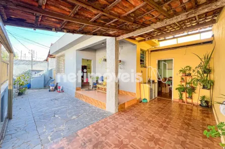 Casa com 3 Quartos à venda, 360m² no Santa Amélia, Belo Horizonte