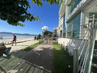 Apartamento com 4 Quartos à venda, 240m² no Meia Praia, Itapema