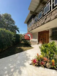 Casa com 6 Quartos à venda, 398m² no Jardim Guanabara, Rio de Janeiro