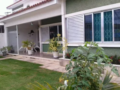 Imóvel Comercial com 4 Quartos à venda, 200m² no Parque Mataruna, Araruama