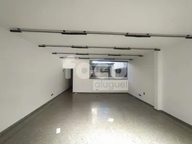 Sala Comercial para alugar, 119m² no Centro, Uberlândia