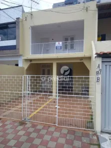 Casa com 2 Quartos para alugar, 80m² no Benfica, Fortaleza