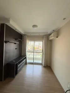 Apartamento com 3 Quartos para alugar, 83m² no Centro, Londrina