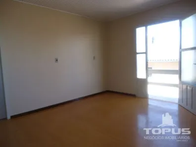Casa com 3 Quartos para alugar, 80m² no Centro, Caxias do Sul