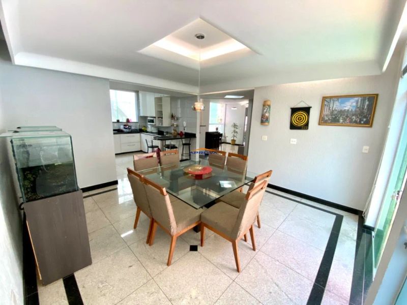 Casa em condomínio com 5 quartos — Paquetá, Belo Horizonte