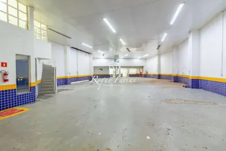 Galpão/Depósito/Armazém para alugar, 677m² no Vila Yara, Osasco