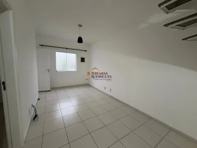 Casa de Condomínio com 3 Quartos para alugar, 85m² no Jardim Cristina, Pindamonhangaba