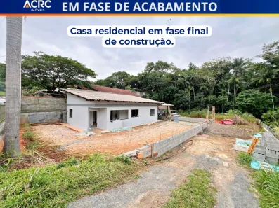 Casa com 3 Quartos para alugar, 130m² no Velha Central, Blumenau