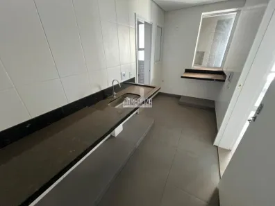 Cobertura com 2 Quartos à venda, 213m² no Centro, Uberaba
