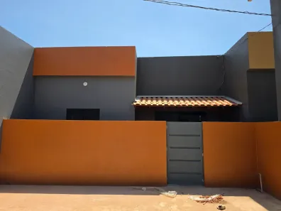 Casa com 2 Quartos para alugar, 65m² no Santarenzinho, Santarém