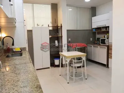 Apartamento com 2 Quartos à venda, 54m² no Catete, Rio de Janeiro