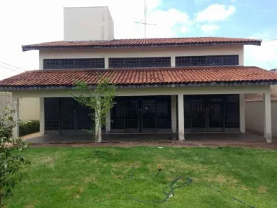 Casa com 3 Quartos à venda, 508m² no Jardim Estoril IV, Bauru
