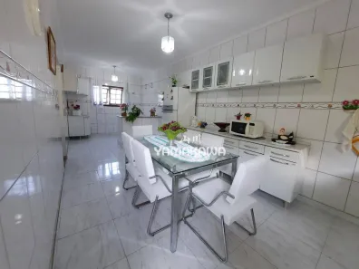 Sobrado com 4 Quartos à venda, 459m² no Cidade Líder, São Paulo