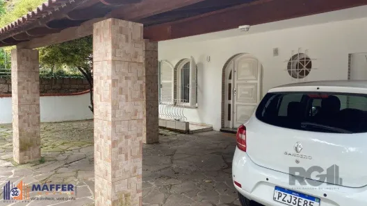 Casa com 3 Quartos à venda, 151m² no Cavalhada, Porto Alegre