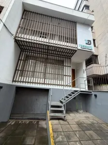 Casa com 5 Quartos para alugar, 290m² no Independência, Porto Alegre