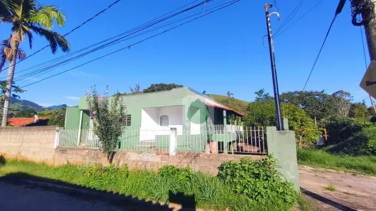 Fazenda/Sítio com 4 Quartos à venda, 1000m² no Campo do Monteiro, São Bento do Sapucaí