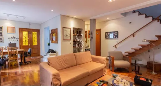Sobrado com 3 Quartos à venda, 220m² no Parque Colonial, São Paulo