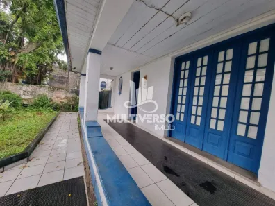 Casa com 4 Quartos à venda, 755m² no Macuco, Santos