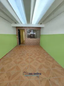 Sobrado com 2 Quartos para alugar, 150m² no Jardim Guaciara, Taboão da Serra