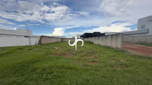 Lote/Terreno à venda, 396m² no Condomínio Residencial Grand Trianon, Anápolis