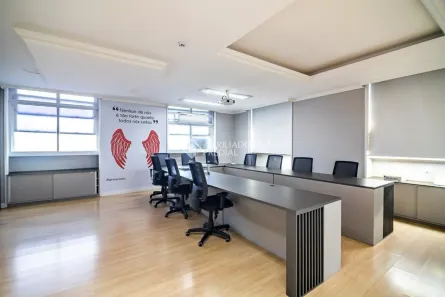 Sala Comercial para alugar, 214m² no Centro Histórico, Porto Alegre