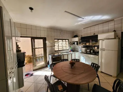 Casa com 4 Quartos à venda, 202m² no Vila Monte Alegre, Ribeirão Preto