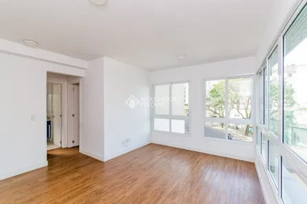 Apartamento com 2 Quartos para alugar, 66m² no Petrópolis, Porto Alegre