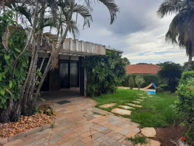 Casa com 4 Quartos à venda, 400m² no Santa Rosa, Cuiabá