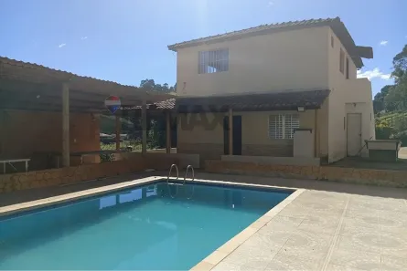 Fazenda/Sítio com 4 Quartos à venda, 200m² no , Socorro