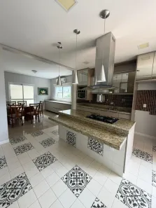 Sobrado com 4 Quartos à venda, 197m² no Jardim Guanabara, Jundiaí