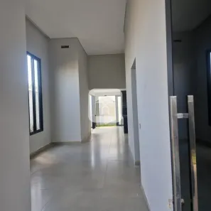 Casa com 3 Quartos à venda, 150m² no Loteamento Portal do Vale II, Uberlândia