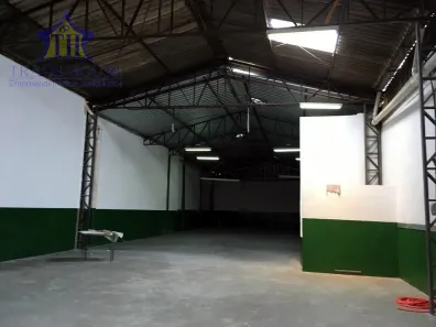 Galpão/Depósito/Armazém à venda, 800m² no Vila Brasílio Machado, São Paulo