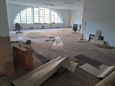 Sala Comercial à venda, 140m² no Centro, Rio de Janeiro