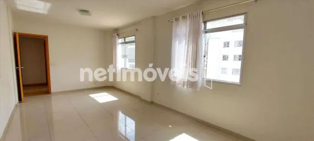 Apartamento com 3 Quartos para alugar, 92m² no Sagrada Família, Belo Horizonte