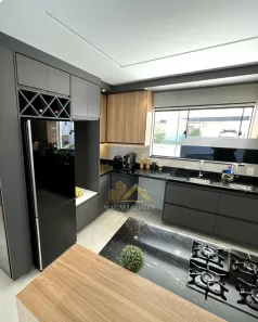 Casa de Condomínio com 4 Quartos à venda, 235m² no Manguinhos, Serra