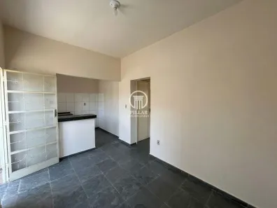 Apartamento com 2 Quartos para alugar, 45m² no Alice Maia, Montes Claros