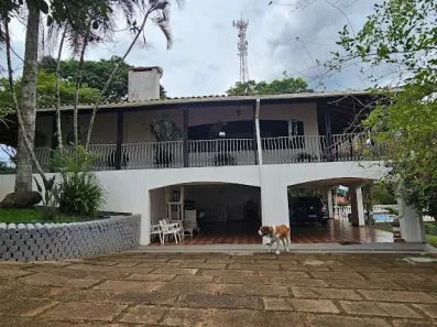 Fazenda/Sítio com 3 Quartos à venda, 764m² no Centro, Bom Jesus dos Perdões
