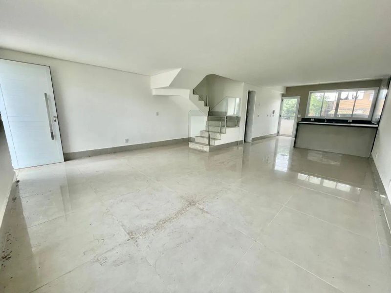 Casa com 3 quartos — Trevo, Belo Horizonte