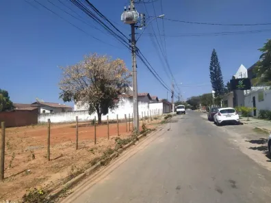 Lote/Terreno à venda, 1350m² no Jardim Panorama, Montes Claros