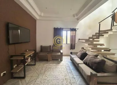Sobrado com 4 Quartos à venda, 265m² no Jardim Esperança, Jacareí