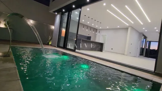 Casa de Condomínio com 3 Quartos à venda, 233m² no Jardim Morumbi, Londrina
