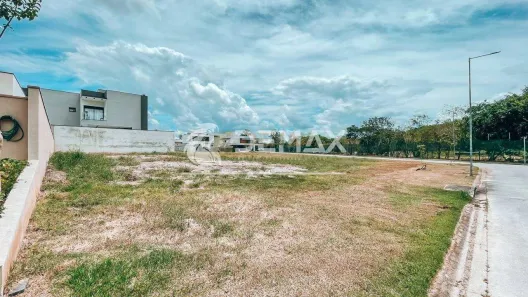 Lote/Terreno à venda, 600m² no Condomínio Residencial Colinas do Paratehy, São José dos Campos