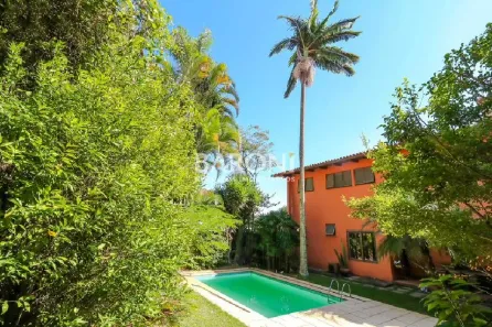 Sobrado com 4 Quartos à venda, 563m² no Jardim Guedala, São Paulo