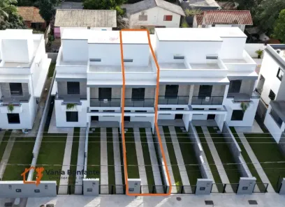 Casa com 2 Quartos à venda, 93m² no São João do Rio Vermelho, Florianópolis