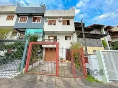 Casa com 3 Quartos à venda, 212m² no Ipanema, Porto Alegre