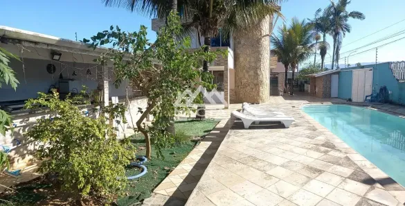 Sobrado com 3 Quartos à venda, 466m² no Jardim Britânia, Caraguatatuba