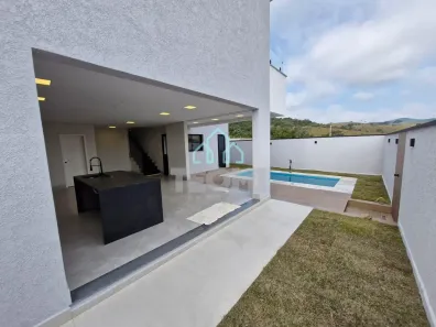 Sobrado com 4 Quartos para venda ou aluguel, 248m² no Jardim Julieta, Taubaté