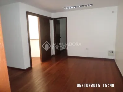 Casa com 2 Quartos à venda, 130m² no São Geraldo, Porto Alegre
